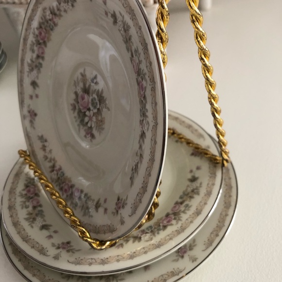 3 Wellington By Celebrity Fine China Of Japan Plates. - Picture 7 of 10